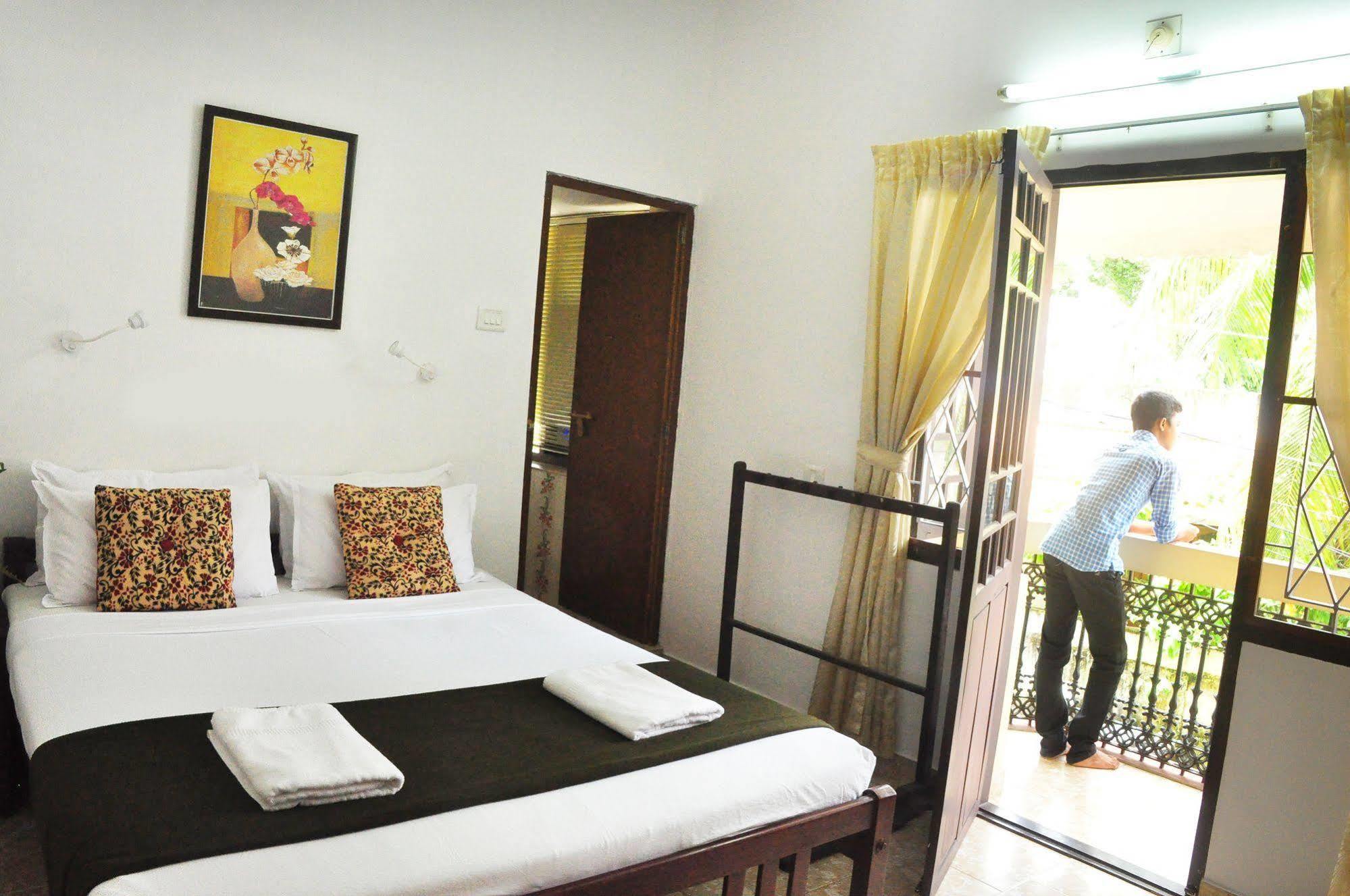 Lazar Residency Homestay Kochi Exterior photo