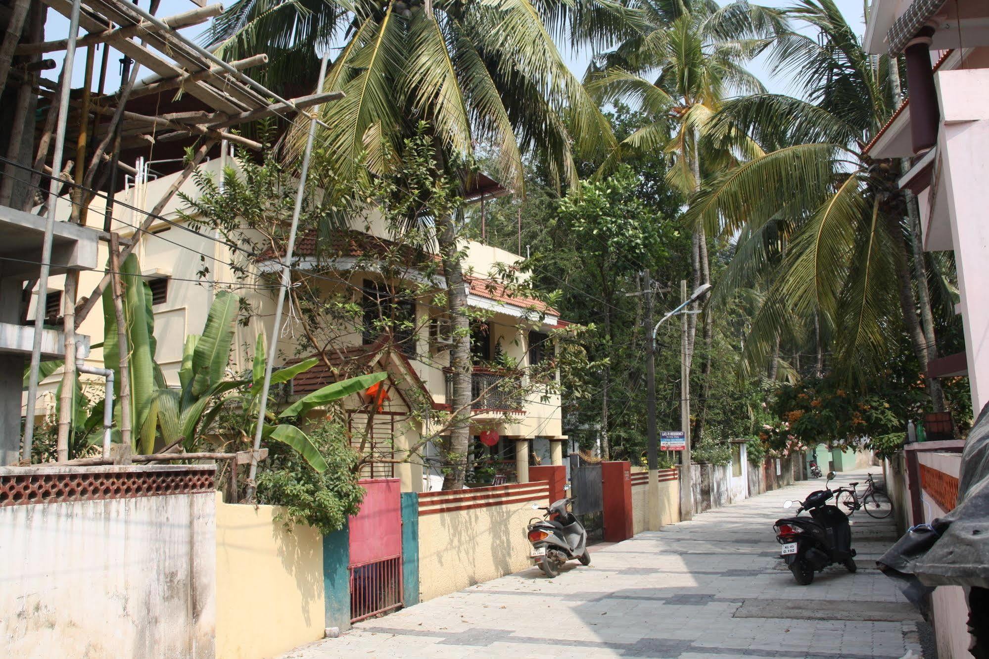 Lazar Residency Homestay Kochi Exterior photo